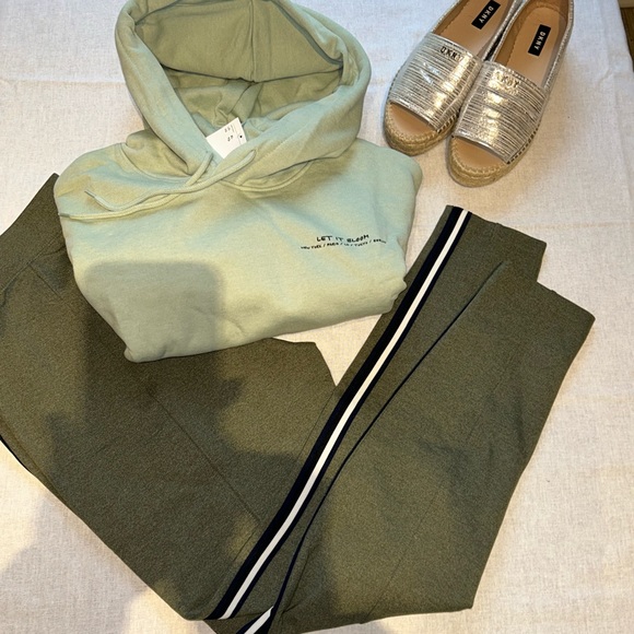 Pants NWT - Picture 5 of 6